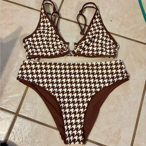 Cupshe Brown & Cream Houndstooth High-Waist Bikini Set - Women Swim